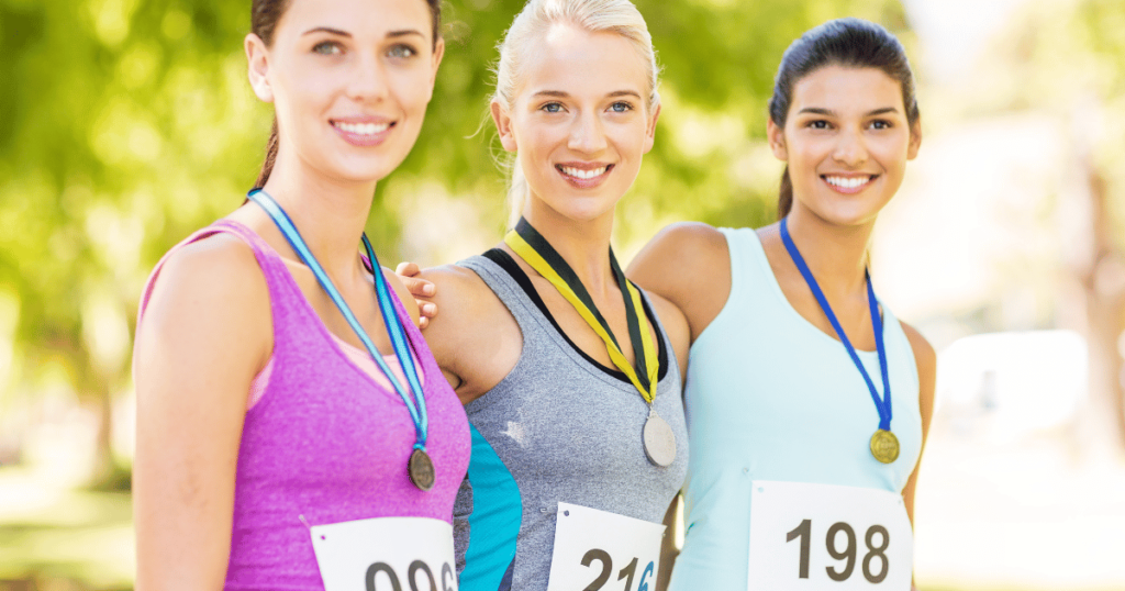 マラソンでメダルを取った３人の女性